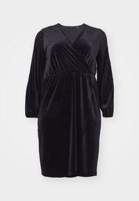 Vero Moda Curve VMCEFFIE WRAP KNEE DRESS - Cocktail dress / Party dress - black