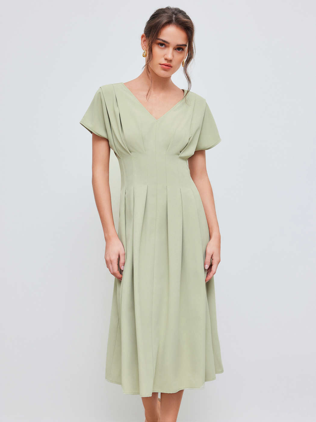 V-neck Solid Pleated Midi Dress