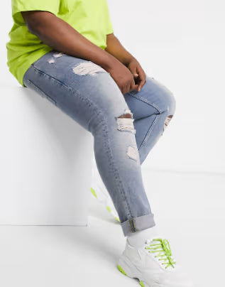 Slim Jeans In Vintage Light Wash Blue With Heavy Hips