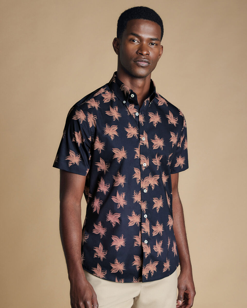 Non-Iron Large Floral Print Classic Fit Short Sleeve Shirt - Navy