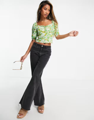 Topshop 70s bloom puff tie back top in green
