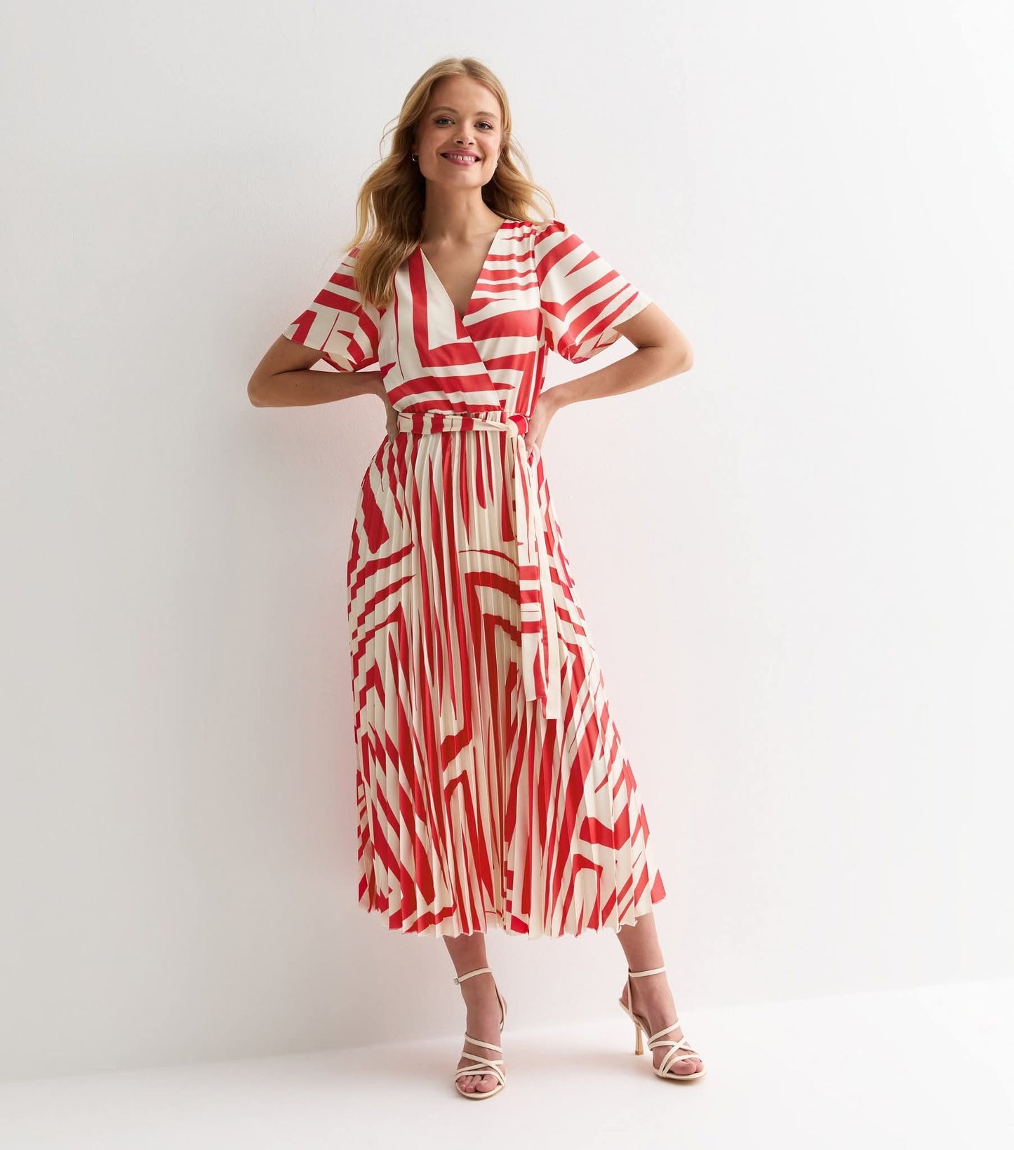 Petite Red Mark Making Pleated Satin Midi Dress