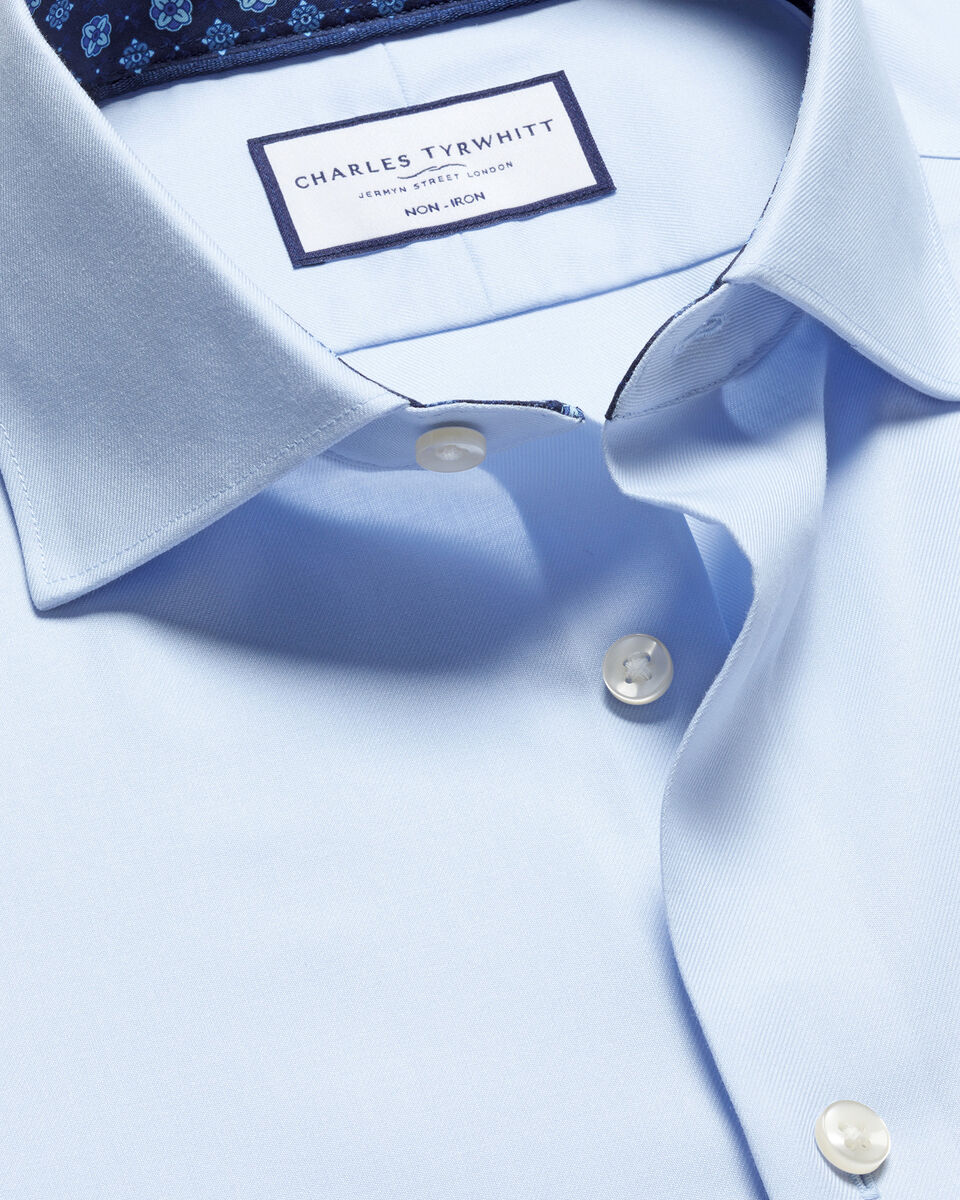 Semi-Cutaway Collar Medallion Printed Trim Slim Fit Shirt