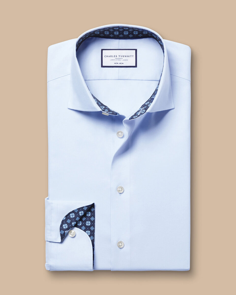 Semi-Cutaway Collar Medallion Printed Trim Slim Fit Shirt