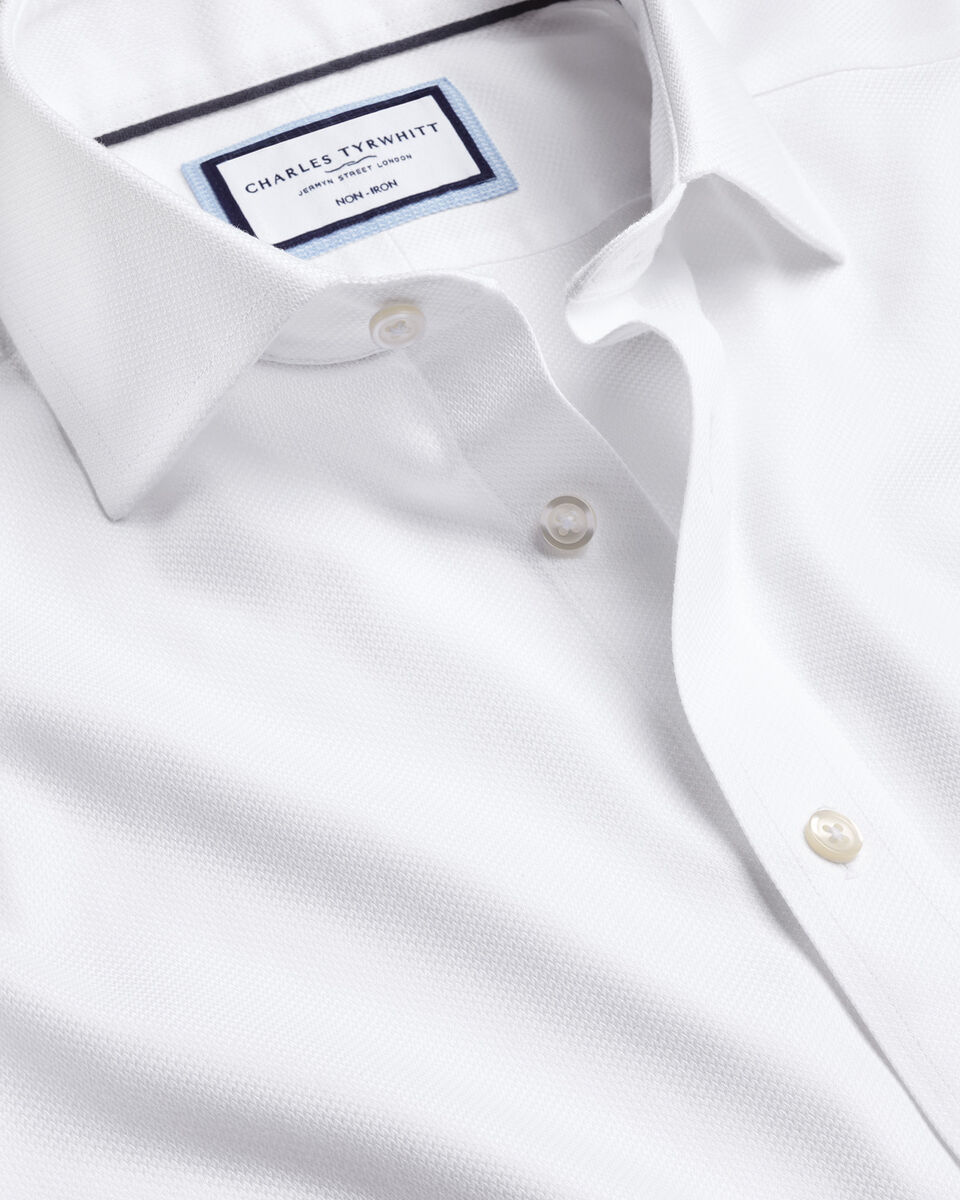 Classic Fit Cutaway Collar Non-Iron Mayfair Weave Shirt - White