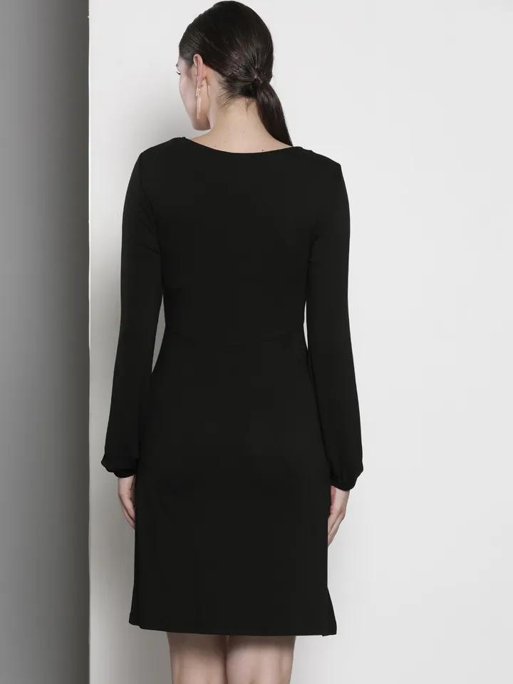 Black Solid Knitted A-Line V Neck Dress