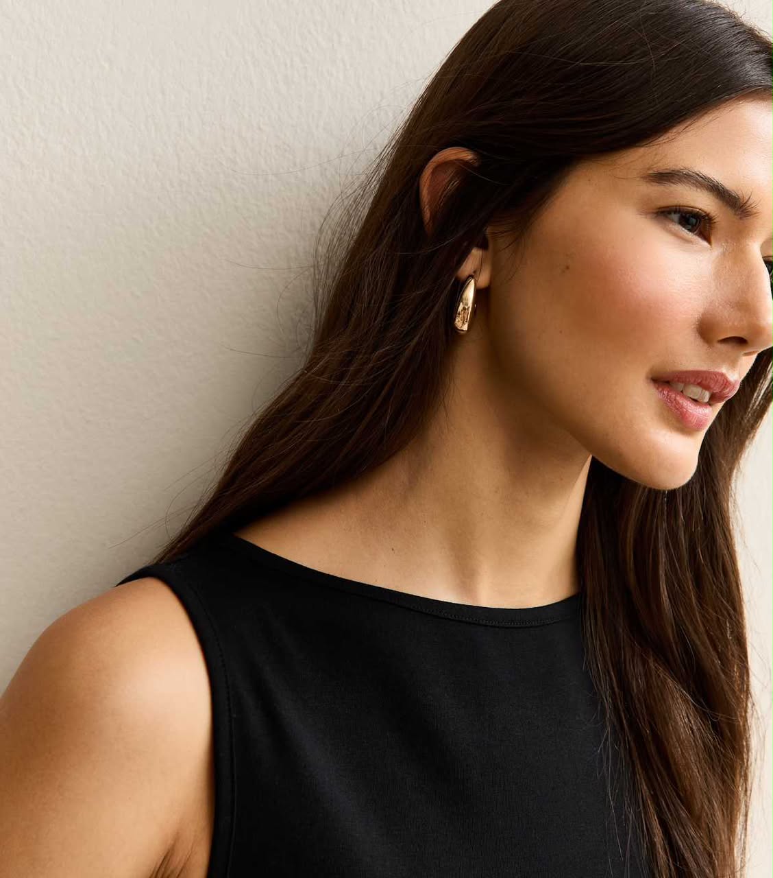 New Look Black Sleeveless Slash Neck Bodysuit