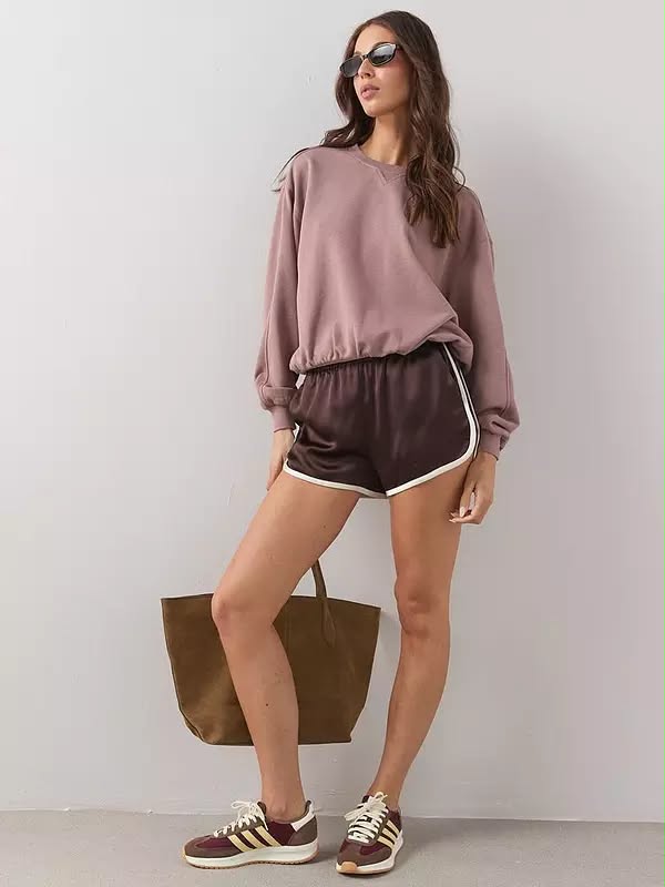 Crew Neck Sweatshirt - Taupe