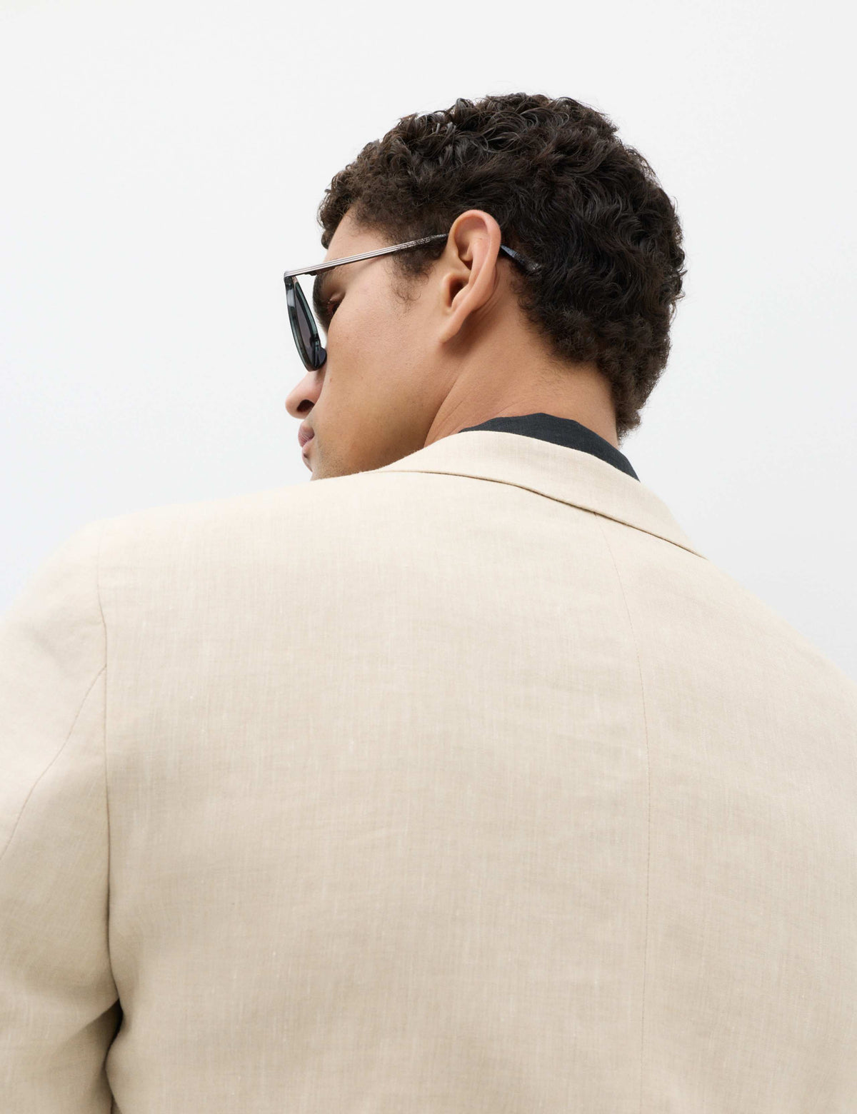 Tailored Fit Linen Cotton Blend Herringbone Blazer