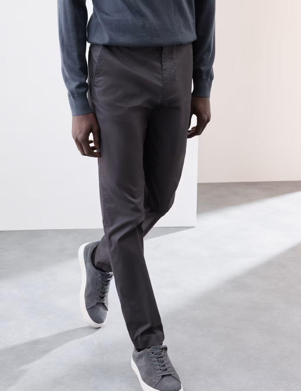 Slim Fit Super Lightweight Chinos Dark Navy