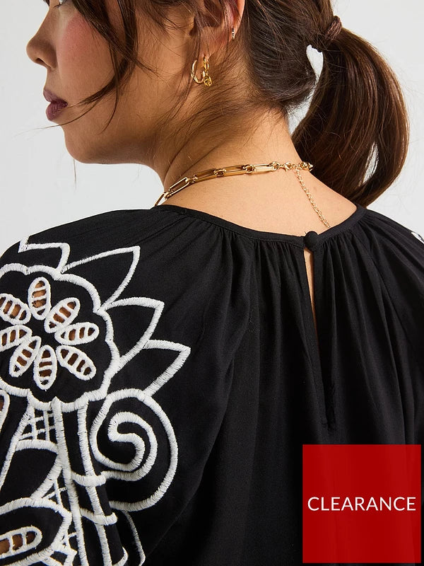 Curve Embroidered Sleeve Dress - Black