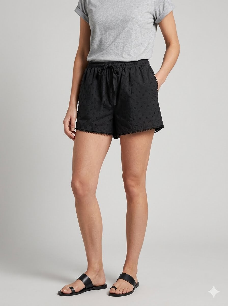Embroidery Casual Black Shorts