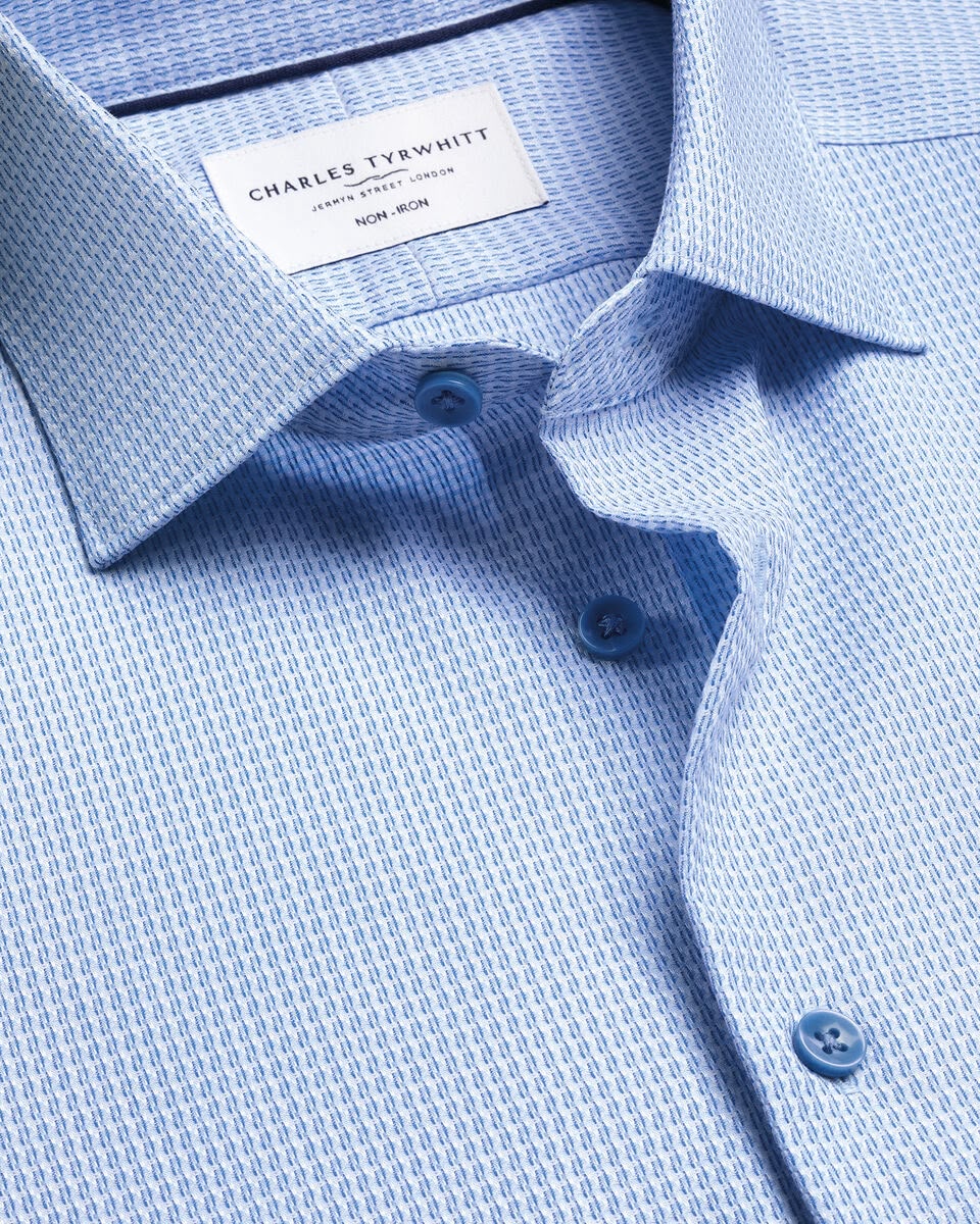 Semi-Cutaway Collar Non-Iron Stretch Texture Slim Fit Shirt – Sky Blue