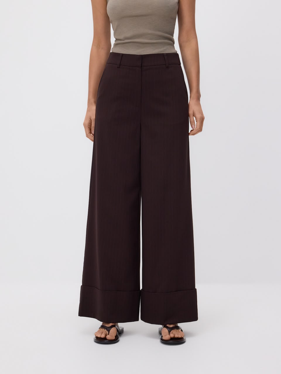 Reserved Loose Pants - Dark Brown
