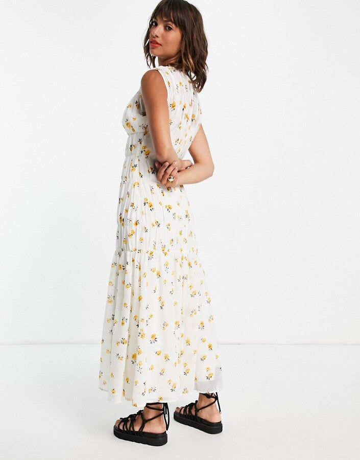 Gathered Detail Sleeveless Maxi Dress in Ditsy Print