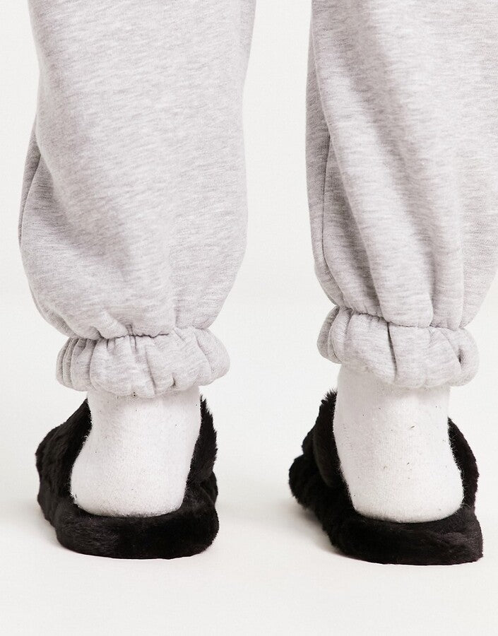 Zion Double Strap Slider slippers in black