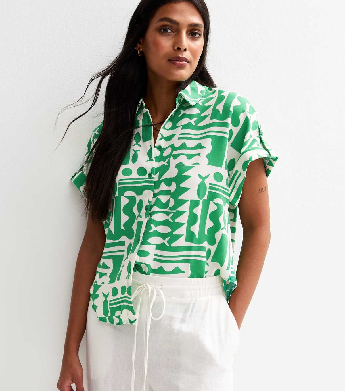Green Fish Print Short Sleeve Resort Shirt