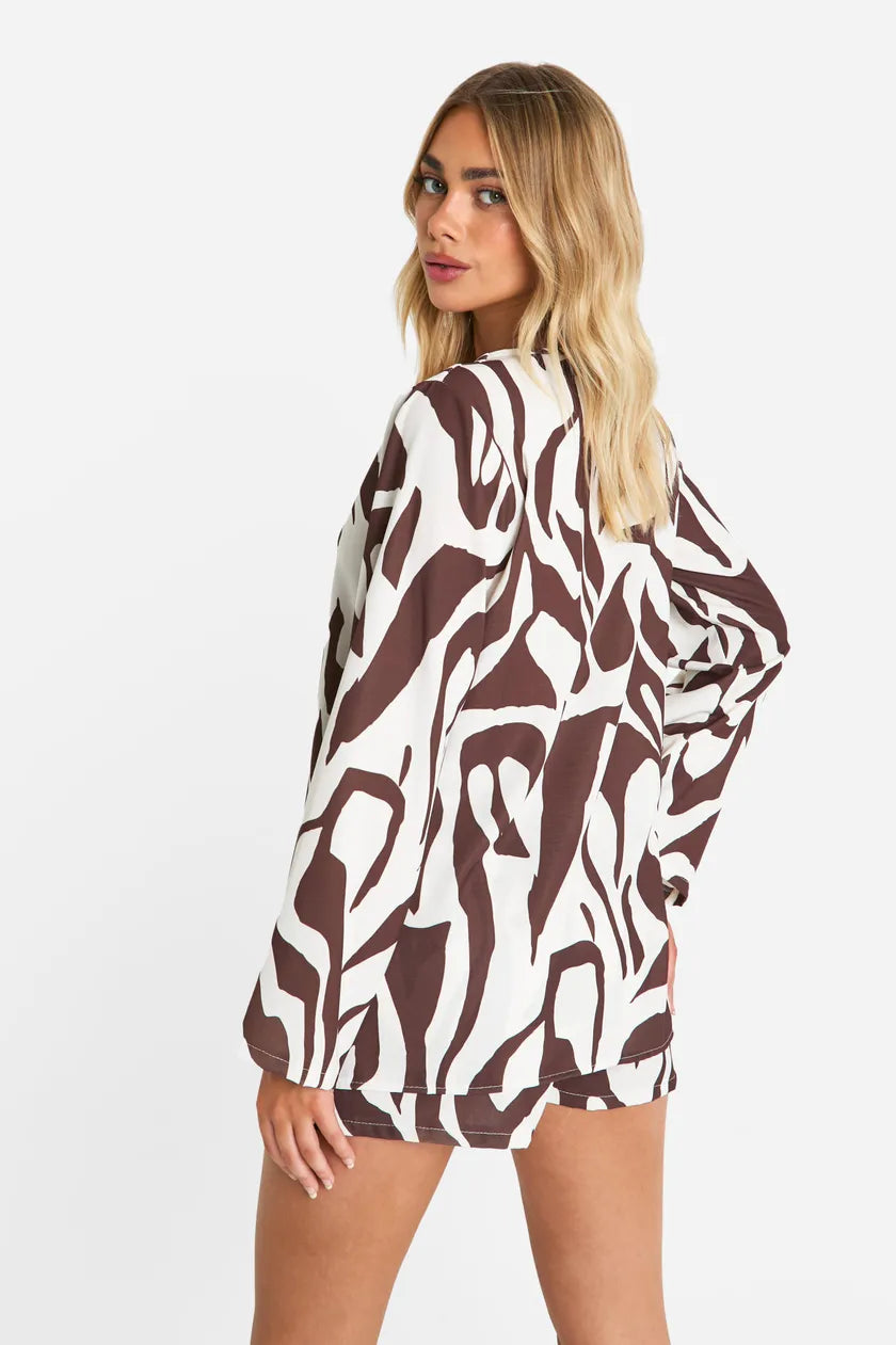 Tonal Print Hammered Tie Front Blouse & Relaxed Fit Shorts
