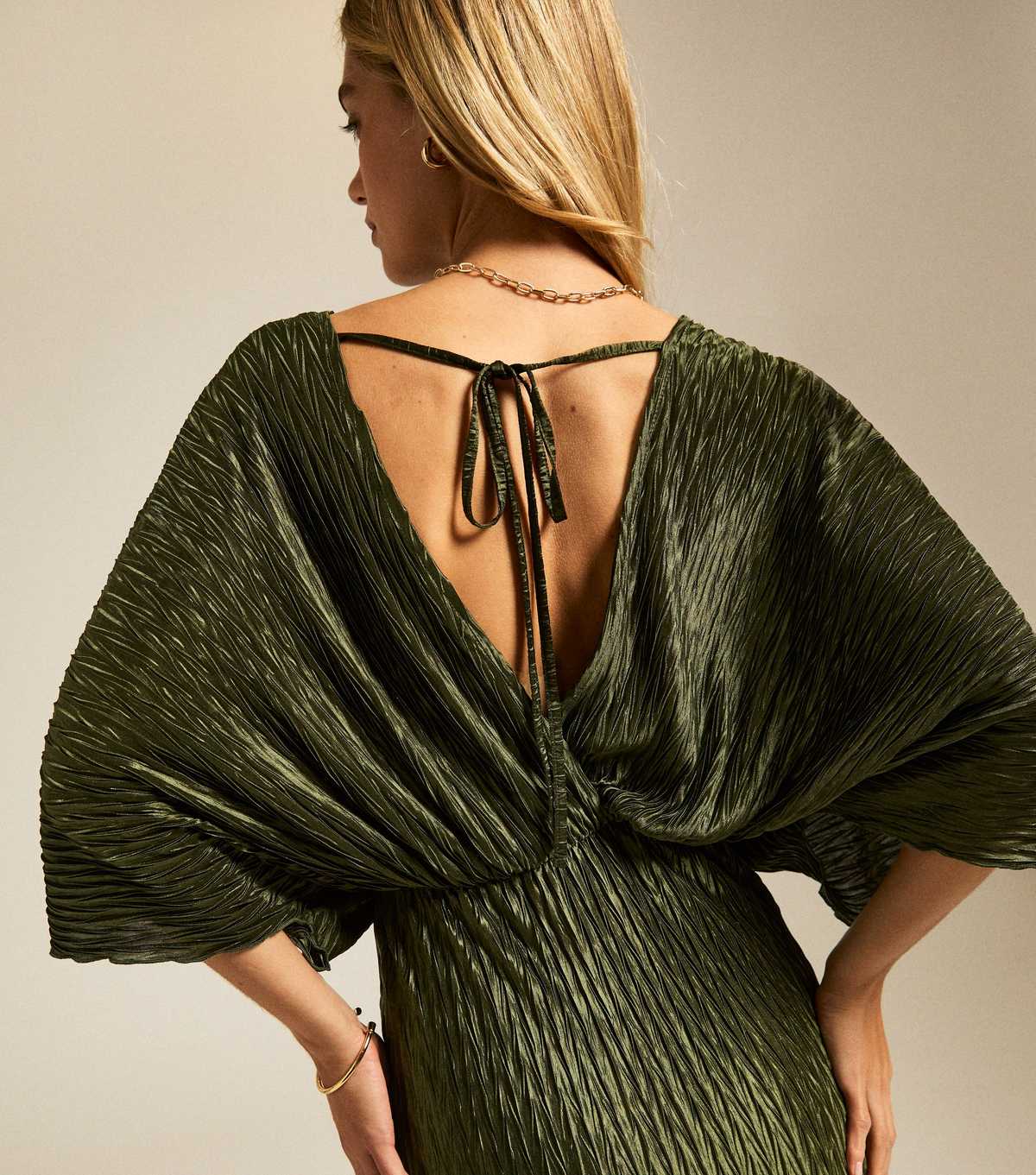 Khaki Metallic Textured Batwing Sleeve Midi Dress