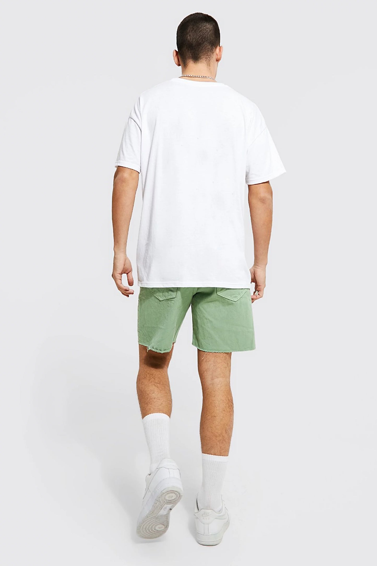 Relaxed Fit Washed Frayed Hem Denim Short