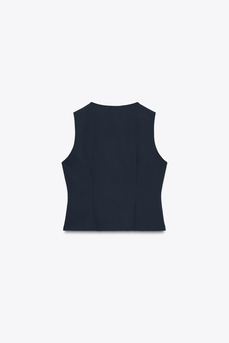 Buckle Detail Sleeveless V-Neck Vest