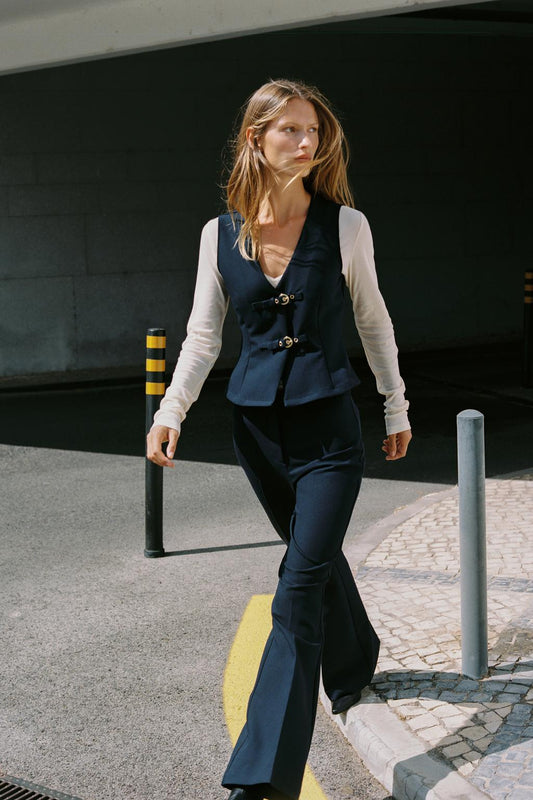 CREPE TOP WITH BUCKLES Navy
