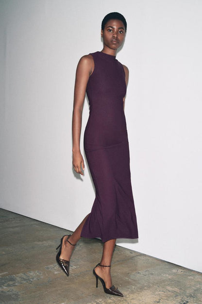 Long Round Neck Sleeveless Straight Hem Dress