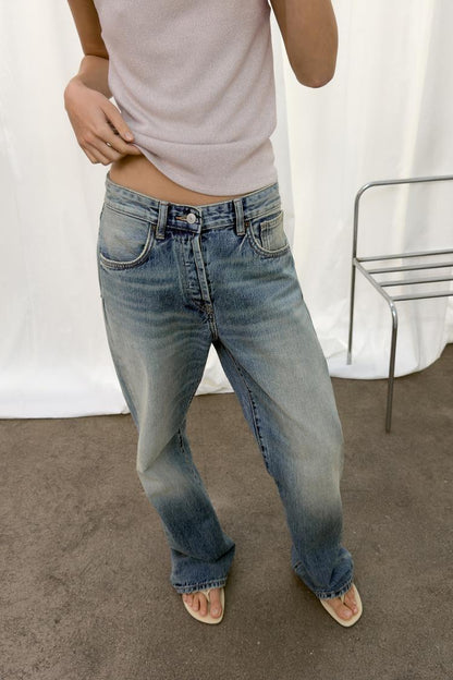 Zara Mid Waist Boyfriend Jeans