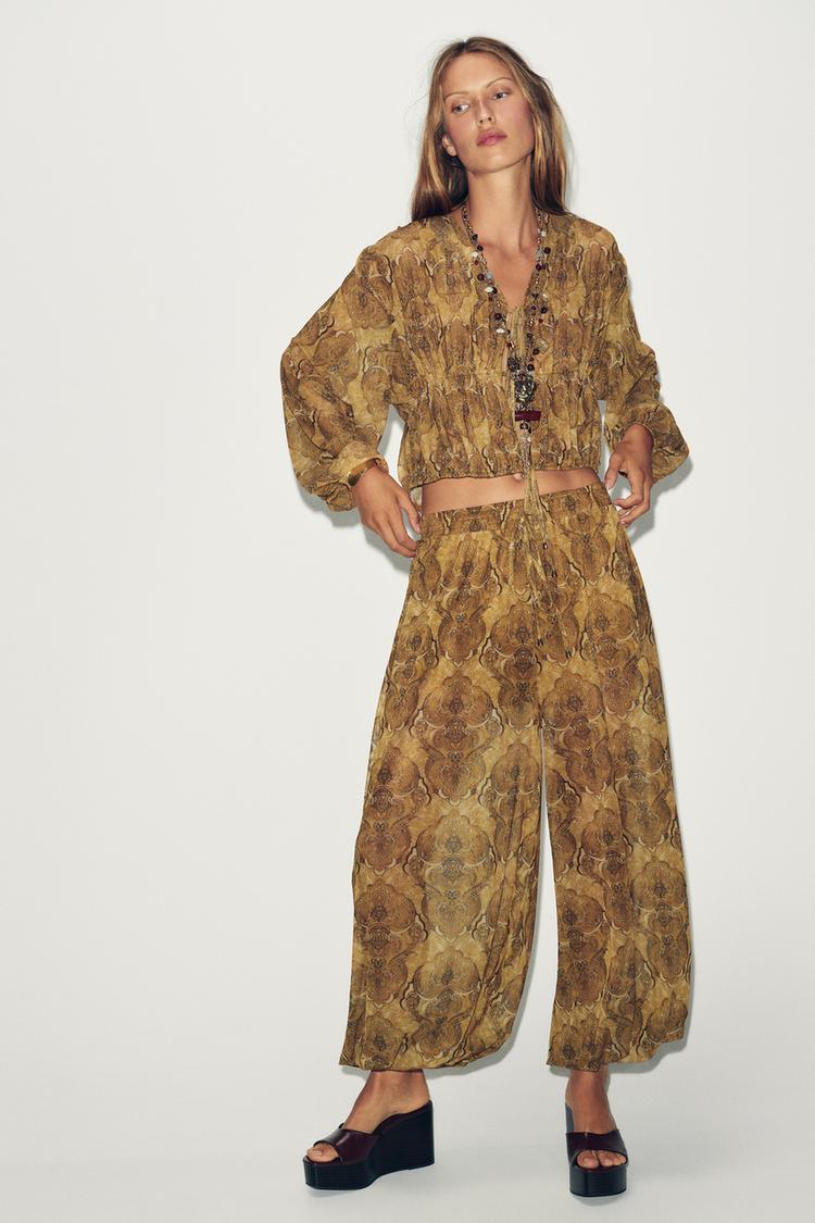 Zara Blouse With Ties And Balloon Printed Pant Set