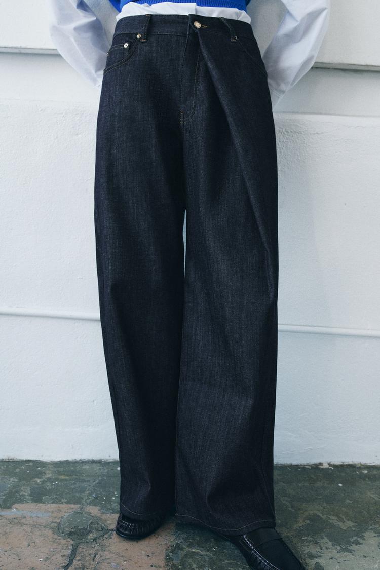 Relaxed Pleated Mid Rise Jeans Blue