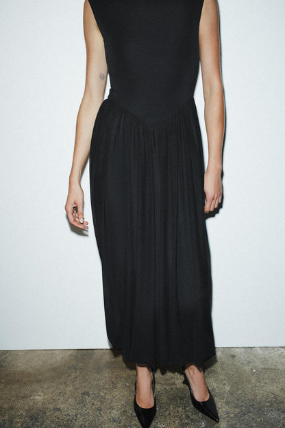 LONG CONTRAST TULLE DRESS Black