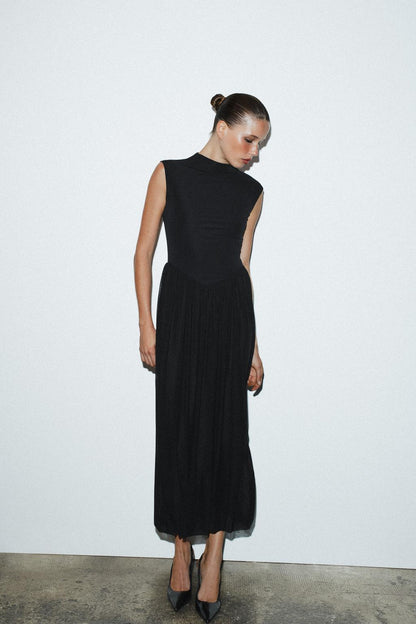 LONG CONTRAST TULLE DRESS Black