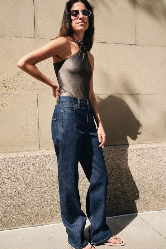 Straight Leg High Waist Jeans