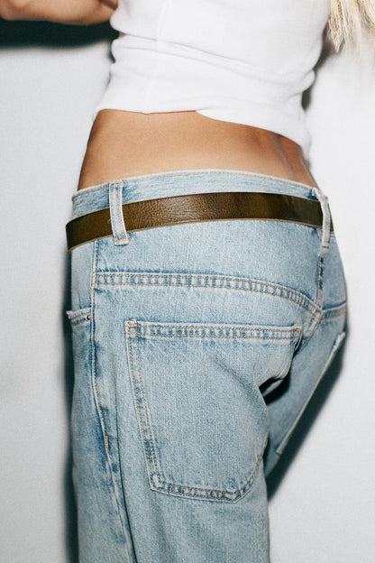 Zara Low Rise Straight Jean