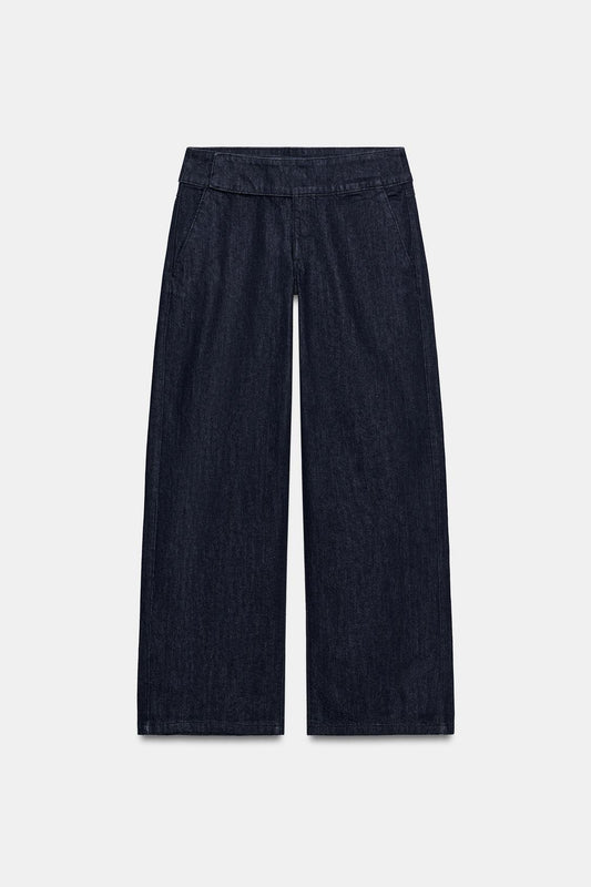 Low Rise Wide Leg Jeans