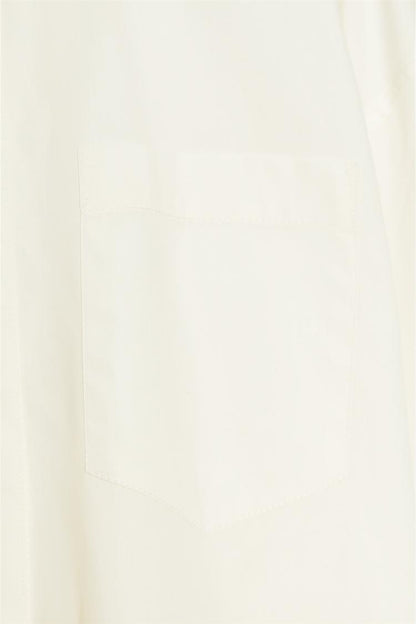 Oversized Shirt With a Lapel Collar And Long Sleeve Pleated Cuff