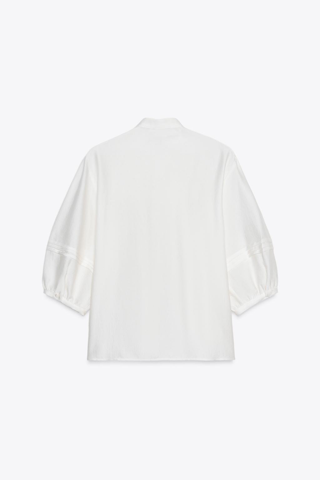 CREPE PINTUCK BLOUSE White