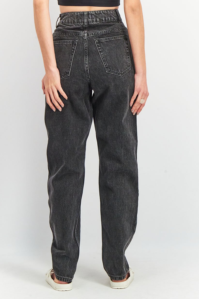 Petite High Rise 'Slouchy' Mom Jeans In Washed Black