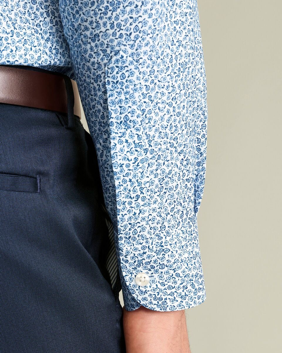 Semi-Cutaway Collar Non-Iron Stretch Floral Print Shirt – White & Sky Blue