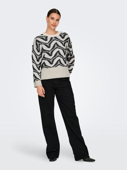 Cloud Dancer Black  O-Neck Knit Sweater