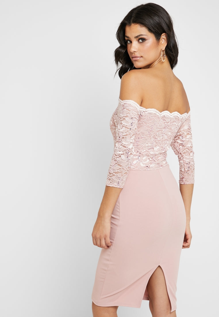 Scallop Bardot Lace Bodycon Dress