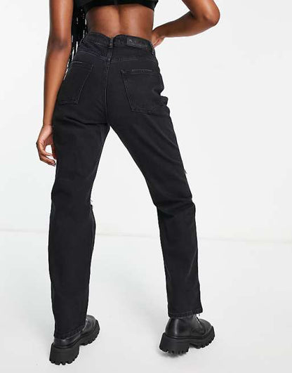 Distressed Straight Fit Jeans in Washed Black