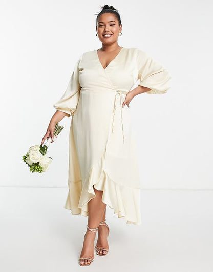 Liquorish Plus Bridesmaid Satin Wrap Midi With Puff Sleeve in Lemon