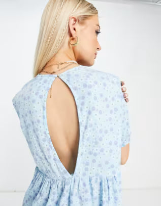 Daisy Street mini smock dress in baby blue floral