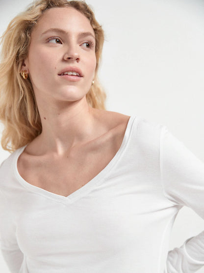 White Slouch V-Neck Long Sleeve T-Shirt