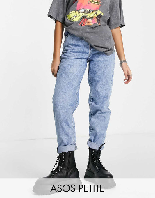 Petite High Rise 'Originally Mom Jeans in lightwash