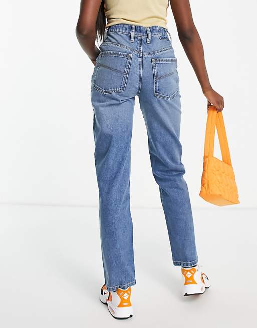 x000 Unisex 90s straight leg jeans in mid wash blue
