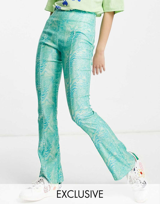 90s flare trousers in blue wave print