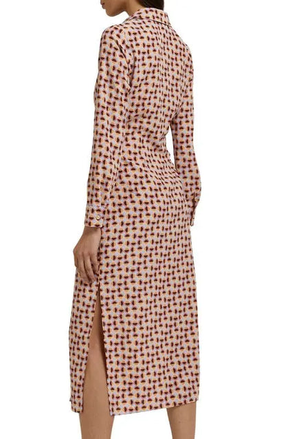70's Geo Print Ruched Midi Shirt Dress in Beige