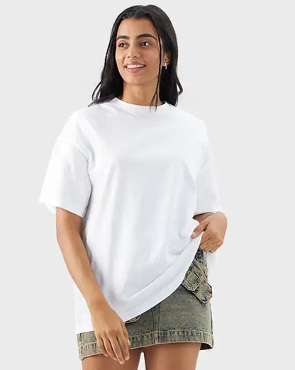 Woman's Oversized Round Neck T-shirt